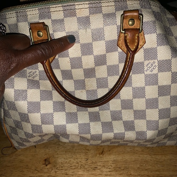 100% authentic Louis Vuitton Speedy 30 Bag - Picture 8 of 11